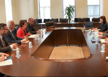 Në Tokio Gërvalla takohet me JICA, diskutojnë për donacionet dhe investimet japoneze në Kosovë