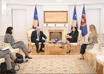Presidentja e vendit takon Hovenier, diskutuan për zhvillimet e fundit