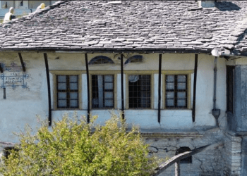 Shqipëri, përfundon restaurimi i sprethit të banesës Polo Zoica, Monument Kulture i kategorisë së parë