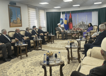 Viziton BIK, Osmani: Dua t’i falënderojë për bashkëpunimin edhe kryemyftiun edhe bashkëpunëtorët e tij