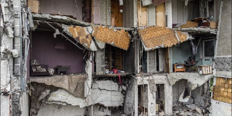 Zvicra miraton 4.4 miliardë paund ndihmë për Ukrainën