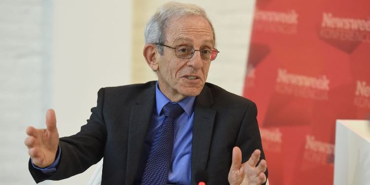 Serwer: Në raportin e Kurtit me SHBA e BE ka mungesë besimi