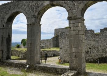 Kalaja e Rozafës, 12 mijë vizitorë gjatë prillit