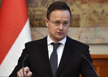 Szijjarto: Hungaria nuk voton pro Kosovës në KiE, duhet finalizuar bisedimet me Serbinë