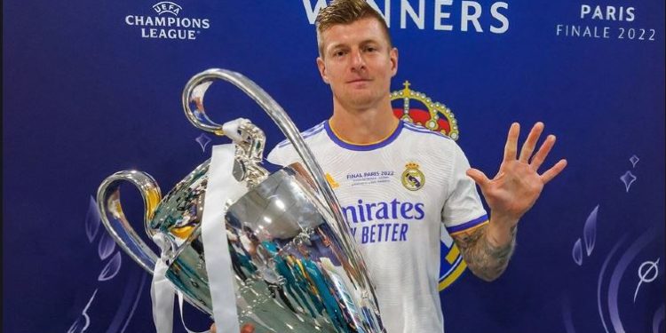 Toni Kroos tërhiqet nga futbolli