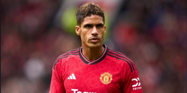 Varane konfirmon largimin nga Manchester United