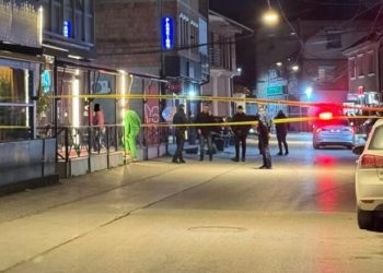 Policia arreston të dyshuarin për vrasjen në Vushtrri dhe është konfiskuar një pistoletë