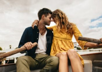 Këto janë gjërat që një mashkull nuk do ia tregojë kurrë një gruaje