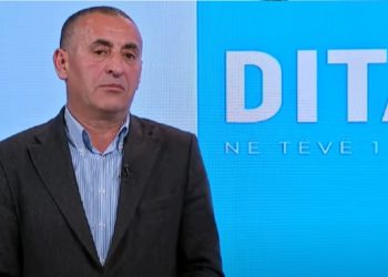Brahimaj: 7 deputetë të LVV-së janë të gatshëm t’iu bashkëngjiten opozitës