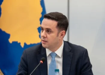 Abdixhiku reagon pas publikimit të bisedave të anëtarëve të kryesisë