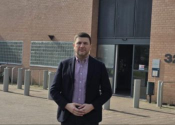 Krasniqi vizitë në Hagë: Presidenti Thaçi, si gjithmonë i qetë dhe i palëkundur