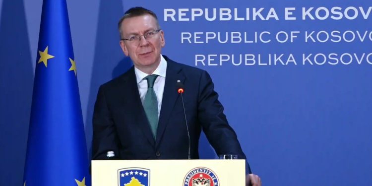 Presidenti i Leonisë : Mbështesim integrimin e Kosovës në organizatat ndërkombëtare