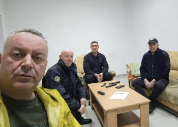 Pas zjarrit në malet e Deçanit, Ramosaj bën thirrje për vullnetarë