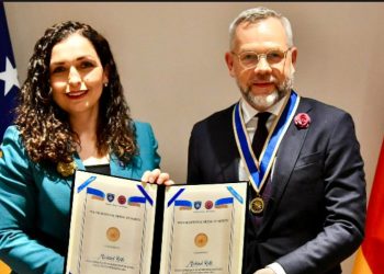 Roth pas dekorimit nga Osmani: Kosova na përket neve dhe Evropa i përket Kosovës