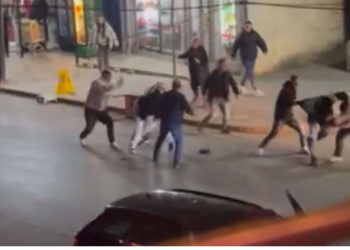 Video / Pas Prishtinës “kërset” grushti edhe në Obilig, rrahje mes disa personave