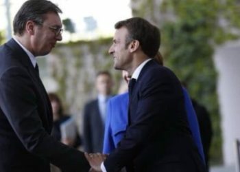 Vuçiq thotë se kanë diskutuar për të “gjitha aspektet e bashkëpunimit bilateral” me Macron