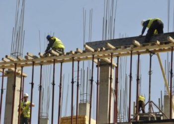 Shtetasi rumun i vdekur në Veternik të Prishtinës dyshohet se u rrëzua nga kati i dytë