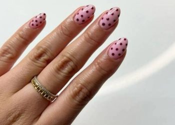 Foto / Këta thonjë do të jenë më të pëlqyerit e stinës: I japin një prekje të veçantë çdo stili