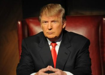 Presidenti Trump kërcënon Kanadanë me tarifa të reja