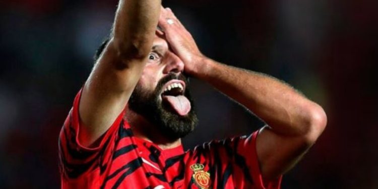 Shënoi autogol, humbi penalltinë dhe shënoi golin e fitores ndaj Espanyolit, ky është Muriqi