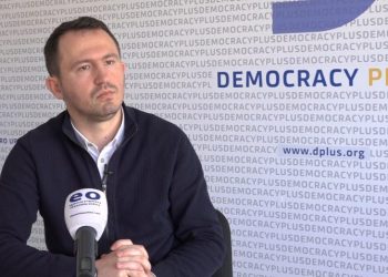 Krasniqi: Presidentja duhet t’i shkarkojë anëtarët që ndërhyjnë në punën e vëzhguesve