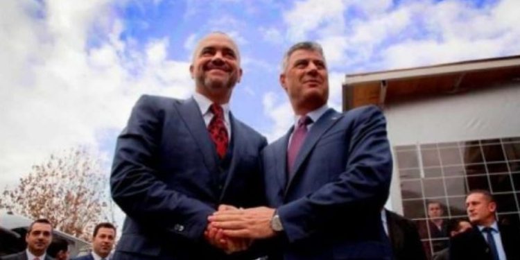 Pas moslejimit të Thaçit në varrimin e babait, Rama: Specialja, drejtësinë ndërkombëtare e ka kthyer në shaka