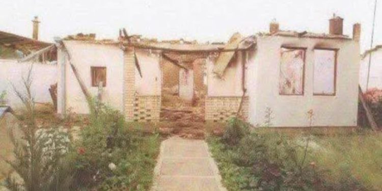 Masakra më çnjerëzore ndaj shqiptarëve gjatë vitit 1999 në Kosovë në shtëpinë e familjes Vejsa!