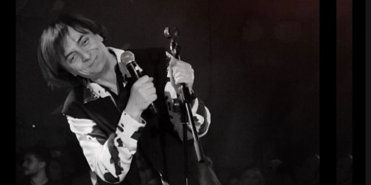 Armend Rexhepagiqi po rikthehet, “Dashni e vjetër” albumi më i ri po vjen