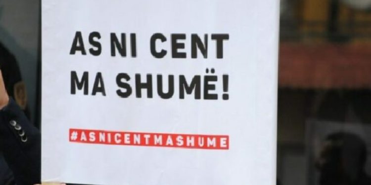 “Asnjë Cent më Shumë” fton edhe bizneset të bashkohen në protestën kundër rritjes së çmimit të rrymes