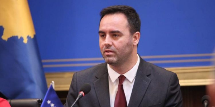 Konjufca njofton për mbledhje me kryetarë të subjekteve politike