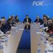 Përfundon mbledhja e Kryesisë së PDK-së, a do ta votojnë nesër Kryeparlamentarin?