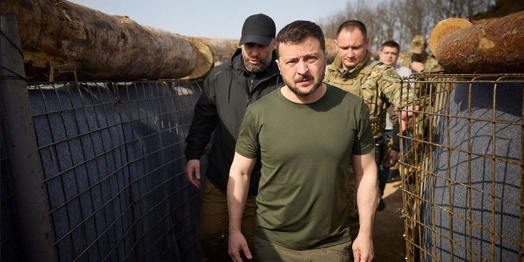 Putini “është duke përgatitur diçka” në Bjellorusi, thotë Zelensky