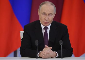 Putin shpall armëpushim të përkohshëm në Ukrainë për Pashkë