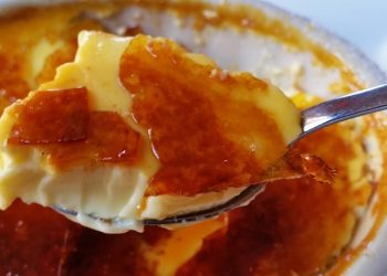 Krem karamel me mjaltë – Ëmbëlsi delikate