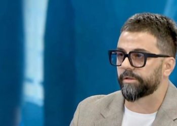 Behrami publikon videon e rrallë të Thaçit, e cilëson mbajtjen e tij nga Haga si padrejtësinë më të madhe të shekullit