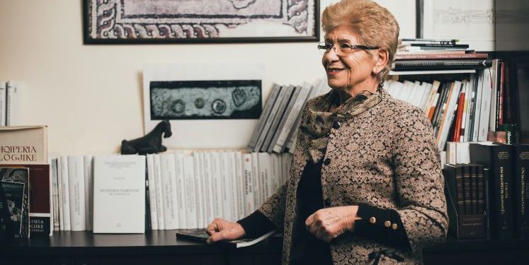 “Kthimi i Euridikës”, në gjuhën angleze