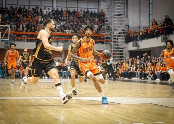 Bashkimi-Peja përballen sonte për mundësinë e finales së “Play-off”-it