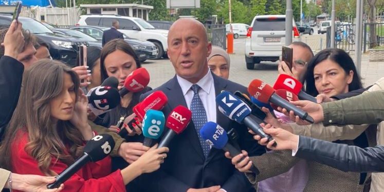 Haradinaj: Mirëpres mundësinë konsultative të LDK-së, por angazhohem për qeveri të Opozitës