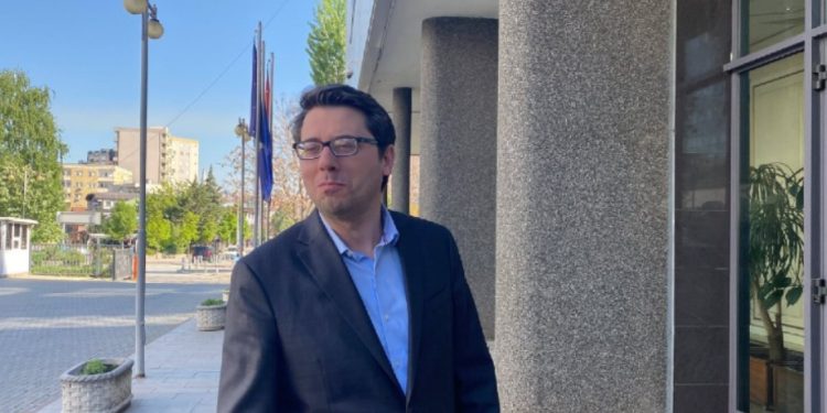 Murati i bën thirrje opozitës për zhbllokimin e Kuvendit: Uroj të ndërrojnë qëndrim