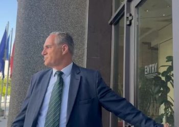 Hasani i PDK-së për takimin Kurti-Krasniqi: Ne nuk jemi armiq për të mos u takuar