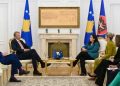 Presidentja Osmani e informon Oravin për takimin e nesërm me liderët e partive politike