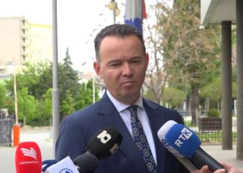 Peci hedh akuza ndaj deputetit të LDK-së: Shpifje, duhet të përfundojë në burg