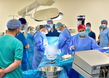 Mjekët turq trajtojnë 12 fëmijë me probleme të lindura në zemër