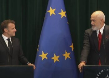 “Sot e ndjejmë Francën shumë afër nesh”/ Rama konferencë të përbashkët me Macron, presidenti Francez: Shqipëria ka avancuar…