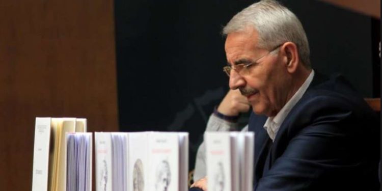 Sabri Hamiti publikon 3 libra të rinj, mes tyre “Maja” një dramë për “Operacionin Shigjeta” të Koshares