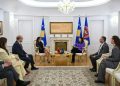 Presidentja Osmani priti në takim sopranon me famë botërore, Ermonela Jaho