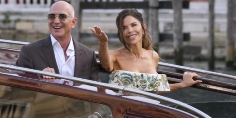 Sa kushtoi dasma e shekullit? Martesa e Jeff Bezos dhe Lauren Sánchez i “dhuroi” Venecias…