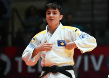 Laura Fazliu e jashtëzakonshme – fiton medaljen e bronztë në Kampionatin Botëror