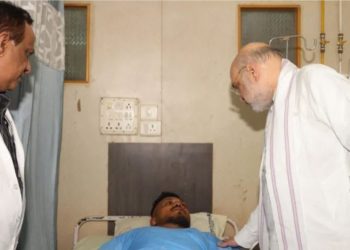 “Pashë njerëz që më vdisnin para syve”: I mbijetuari i Air India tregon si shpëtoi