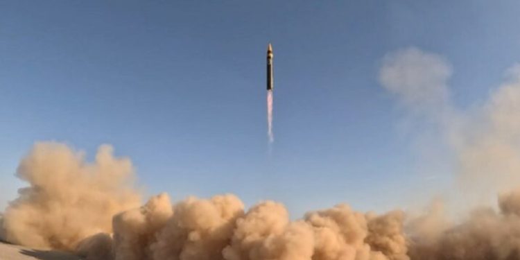 Irani kërcënon Izraelin me raketa të reja që do të “tronditin botën” – çfarë fsheh kjo armë që tremb gjithë rajonin?